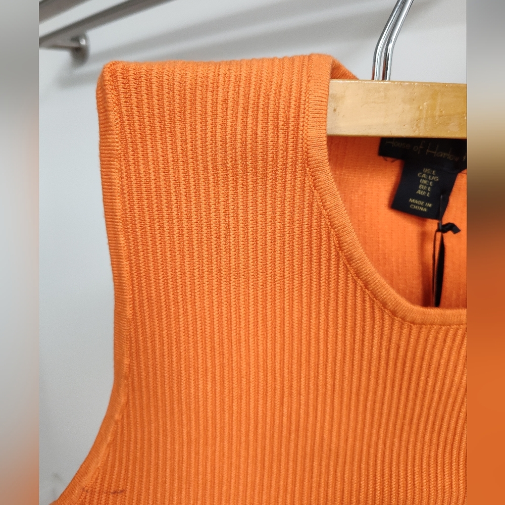 House of Harlow 1960 Crewneck Ribbed Knit Crop Top - Picture 5 of 11